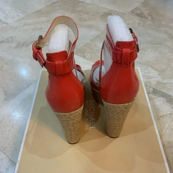Michael Kors Women's Gabriella Platform Wedge Patent Watermelon 🍉 - Picture 4 of 8